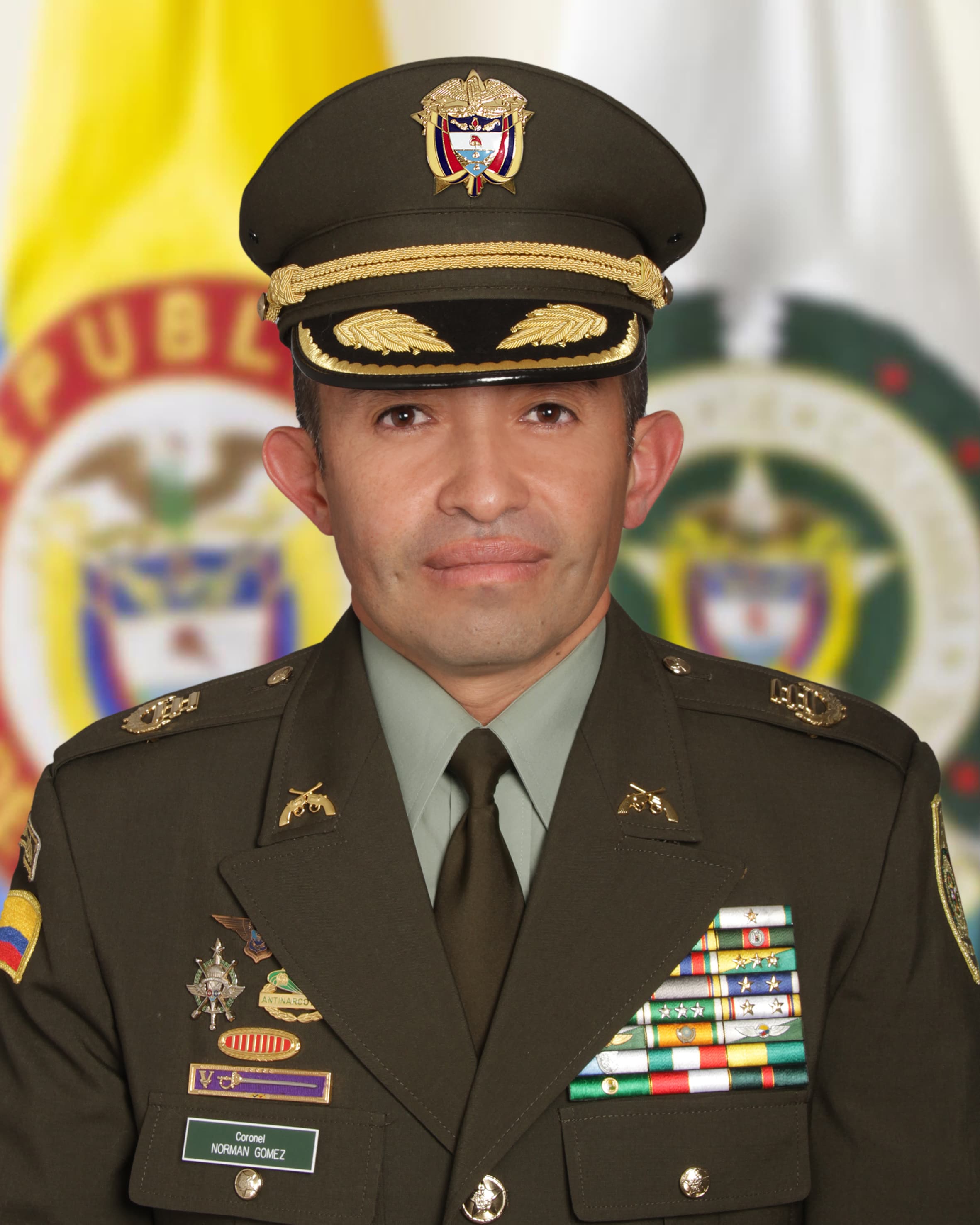 Coronel Norman Andrés Gómez Linares (E)