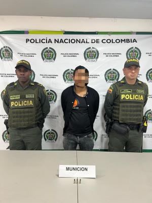 Capturado con munición calibre 32 Capturado con munición calibre 32