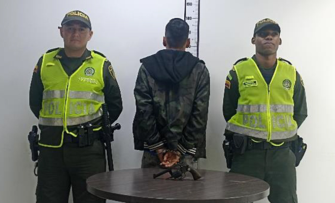 Mediante el 'Plan Cazador' la Policía capturó un hombre que tenía en su poder un arma de fuego en Villavicencio