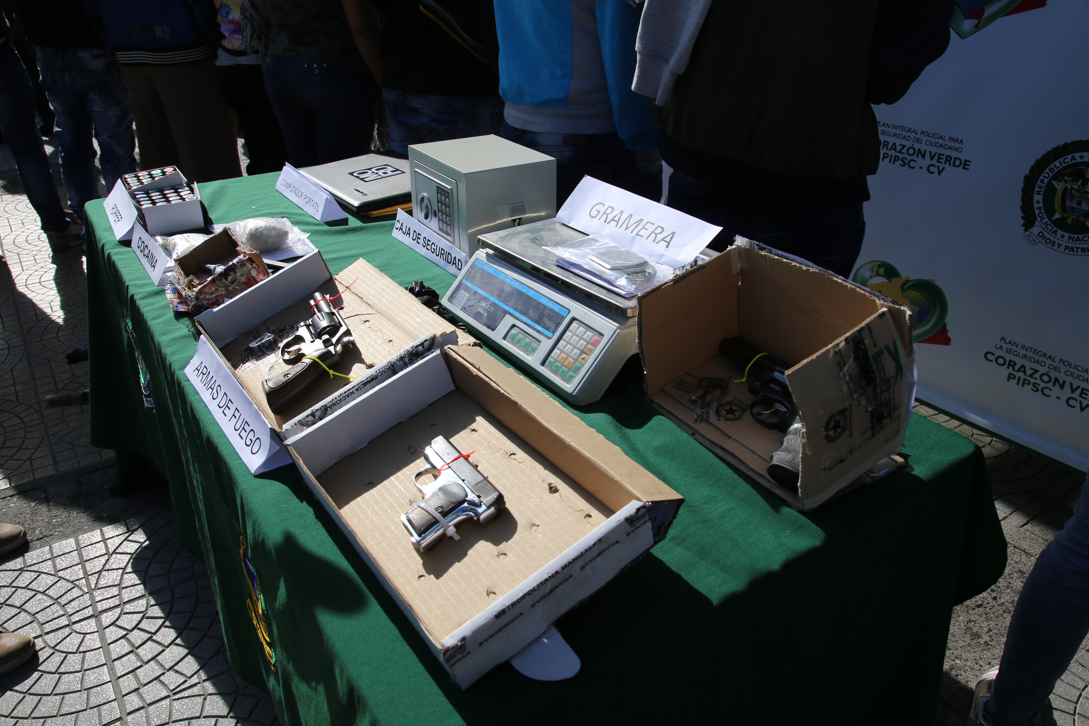 Ofensiva contra el tráfico de estupefacientes en Manizales permite la desarticulación de dos estructuras delincuenciales 070917_elementos_incautados