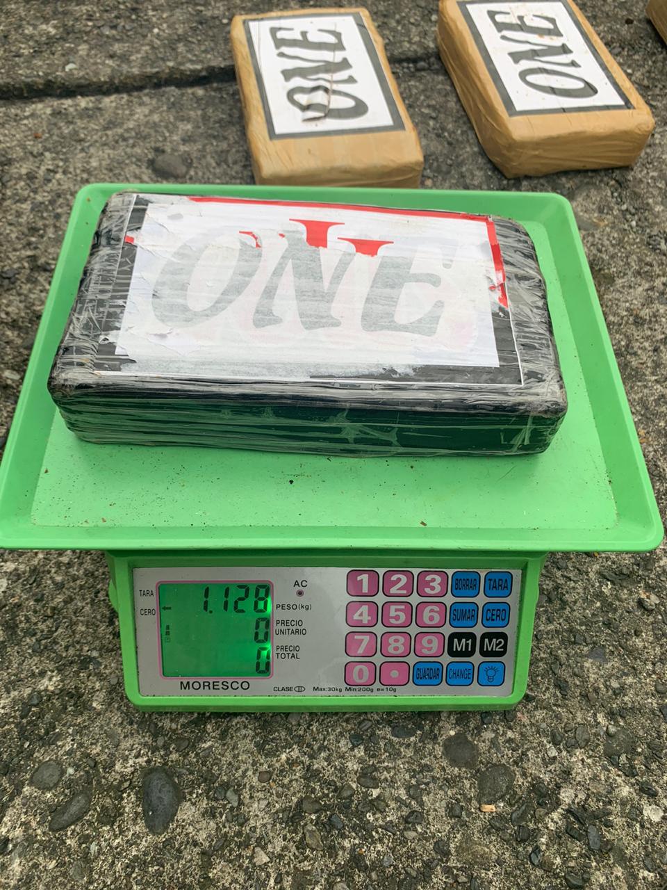 Incautamos-más-de-1.6-toneladas-de-clorhidrato-de-cocaína  Incautamos-más-de-1.6-toneladas-de-clorhidrato-de-cocaína