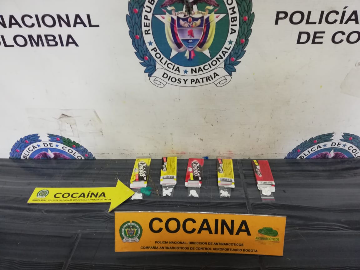 Incautamos-116-gramos-del-alcaloide-ocultos-dentro-de-pastillas-de-chiclets Incautamos-116-gramos-del-alcaloide-ocultos-dentro-de-pastillas-de-chiclets