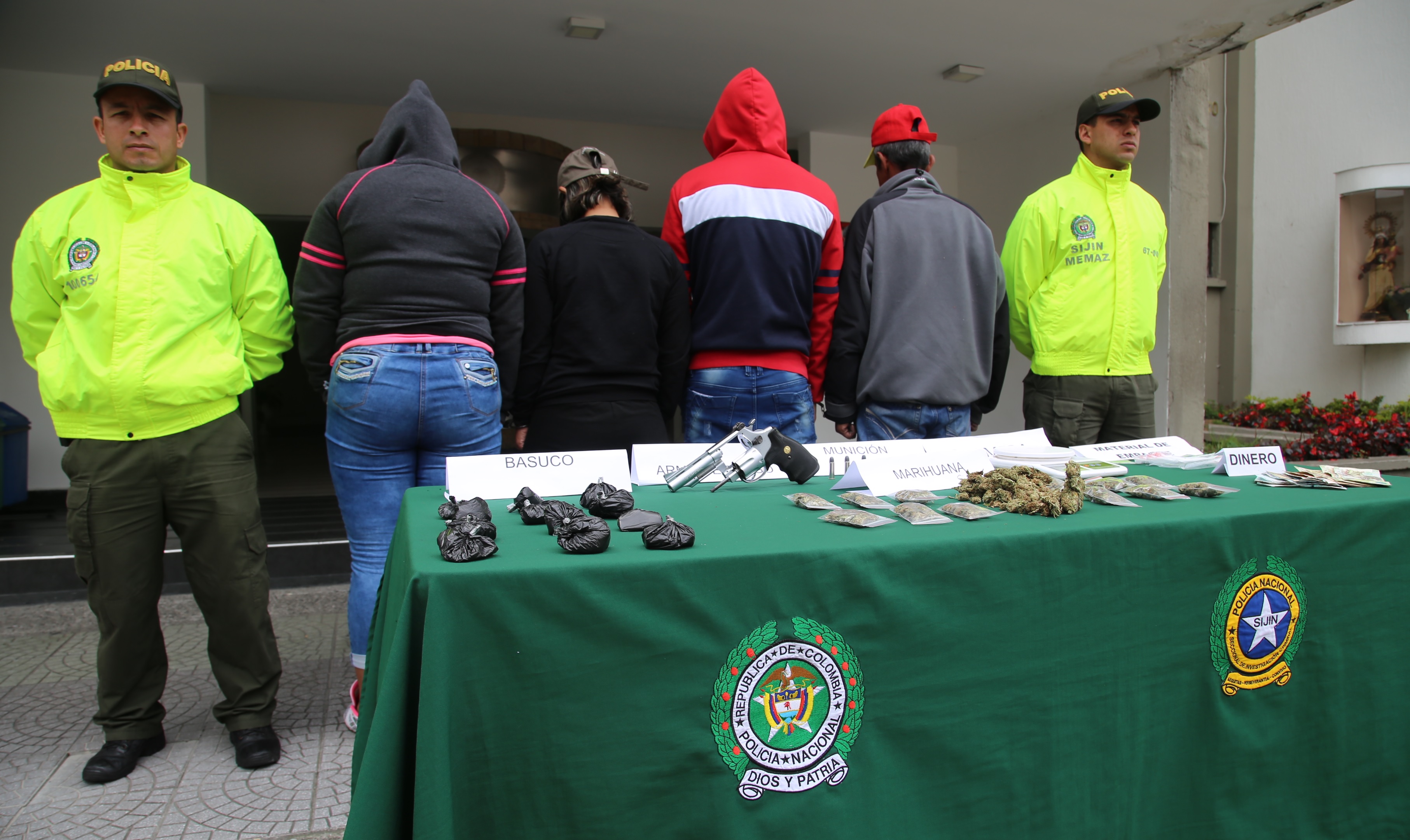 capturados_comercializar_estupefacientes ofensiva_nacional_contra_trafico_estupefacientes