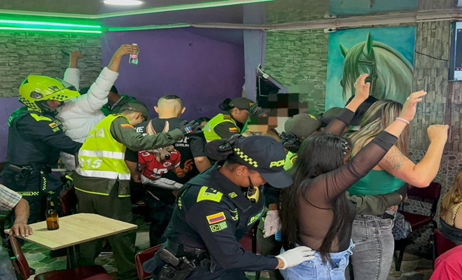 La policía metropolitana de Manizales presenta el balance del fin de semana 18 capturas y 130 armas cortopunzantes incautadas este fin de semana en Manizales