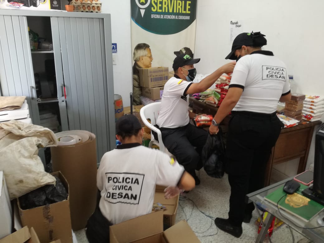 Llevamos ayudas a familias vulnerables a causa del COVID-19 en Santander