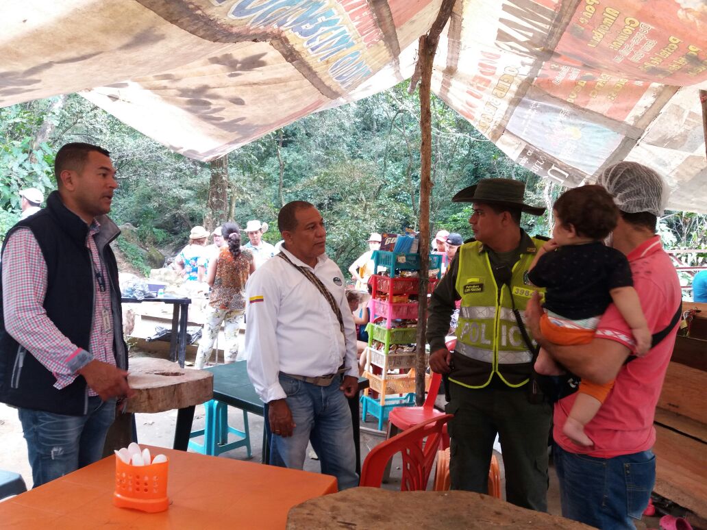 Mediante planes preventivos acompañamos a la comunidad para mejorar el cuidado del medio ambiente Mediante planes preventivos acompañamos a la comunidad para mejorar el cuidado del medio ambiente