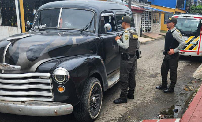 Uniformados del Grupo de Gestión Comunitaria recorren diferentes sectores de la ciudad