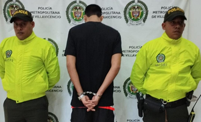 Las autoridades lo señalaban de ser el presunto responsable del  homicidio de un hombre en el barrio Libertadores de Villavicencio en  agosto de 2022, donde además resultó lesionada la madre de la víctima y está  siendo investigado por otro hecho de violencia registrado en este mismo barrio en  febrero de 2022, donde resultaron gravemente heridos dos hombres residentes  del sector.