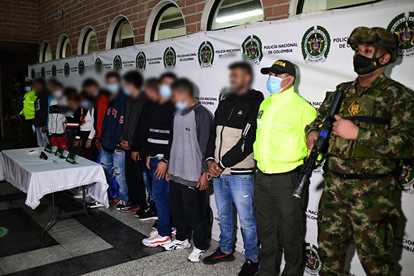 Mega operación contra estructuras criminales del Valle de Aburrá