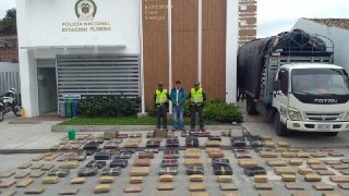 captura de persona con 438 kilos de marihuana incautacion-438-kilos-marihuana-policia-valle-palmira