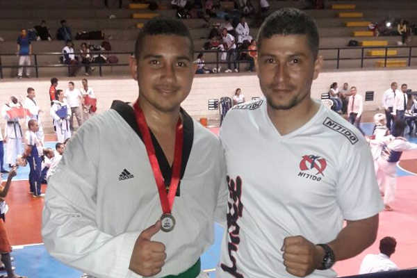 Patrullero Daraviña se alzó con la medalla de oro Patrullero Daraviña se alzó con la medalla de oro