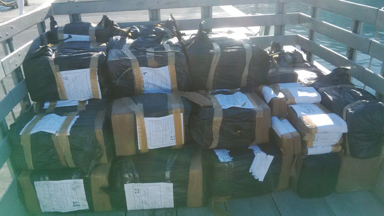 Según la investigación, el cargamento de droga pertenecía a una red al servicio de ‘El Tío’, cabecilla de finanzas del Frente de Guerra Suroccidental del Eln. Tres-grandes-operaciones-de-interdicción