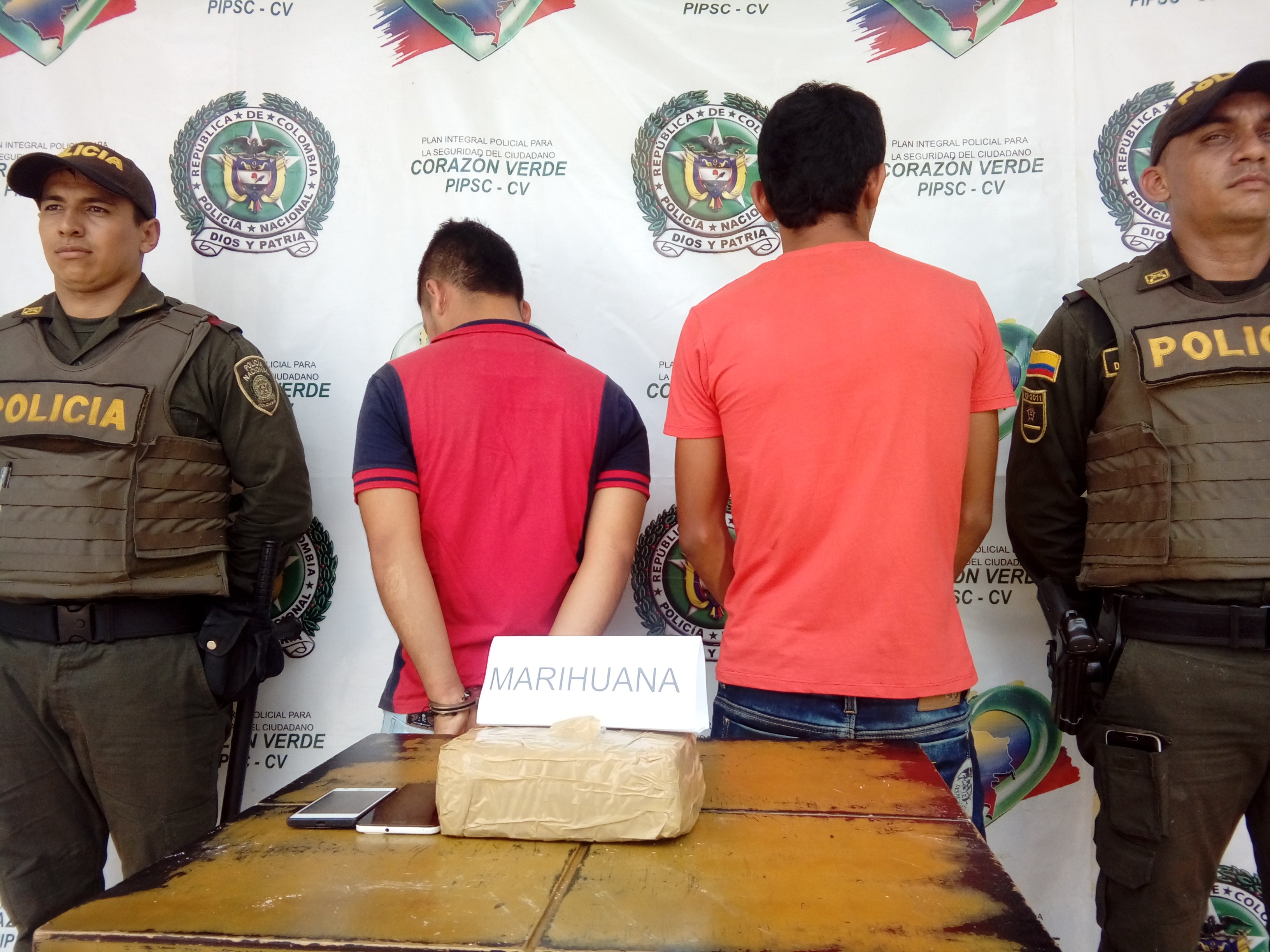 Acciones oportunas de la Policía Nacional previene la venta de estupefacientes Pretendían abastecer una plaza de vicio