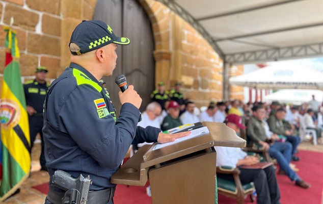 Acto protocolario de lanzamiento cosecha Acto protocolario de lanzamiento cosecha