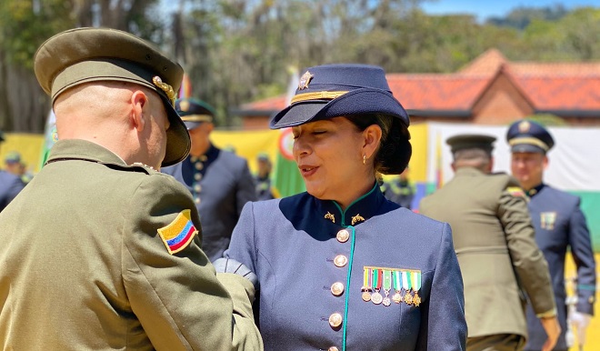 Ascensos escuela de Vélez Ascensos escuela de Vélez