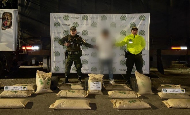 Capturado con sustancias para el procesamiento de narc&oacute;ticos y en custodia de uniformados de la Polic&iacute;a Nacional 