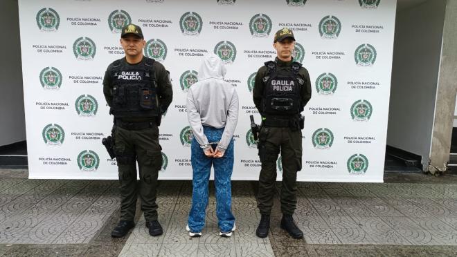 Policía desarticula grupo delincuencial “Los Falsos” dedicado a extorsiones bajo la modalidad de falso servicio Capturadas tres personas por el delito de extorsión