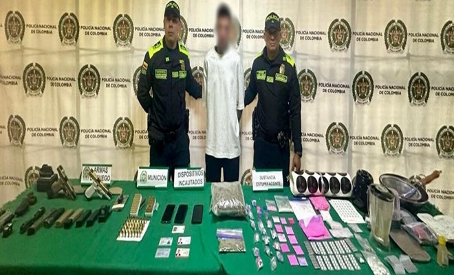 Capturado munición, armas y estupefacientes