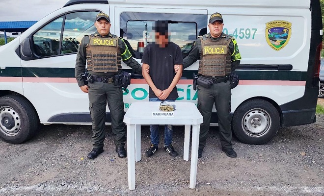 Fue capturado un ciudadano de nacionalidad extranjera, a quien se le hallaron más de 195 dosis de marihuana Fue capturado un ciudadano de nacionalidad extranjera, a quien se le hallaron más de 195 dosis de marihuana