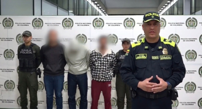 Capturados tres presuntos integrantes de red de extorsi&oacute;n que operaba con la modalidad de falsa encomienda