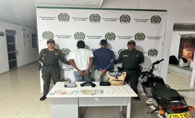 Capturados 2 presuntos delincuentes durante el plan cazador. Capturados 2 presuntos delincuentes durante el plan cazador.