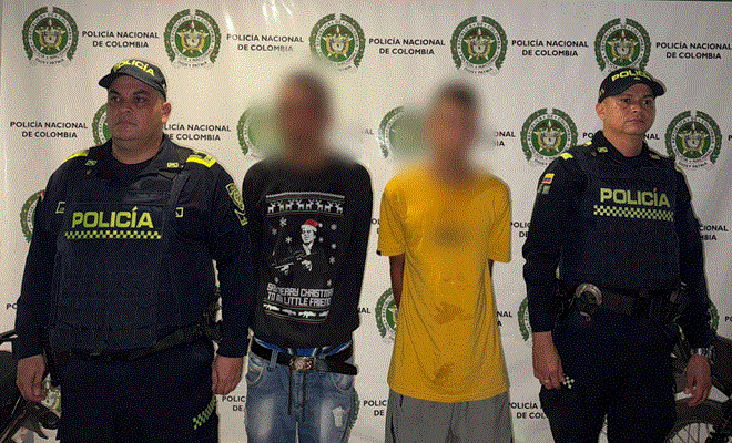 Policia captura a dos hombres por hurto