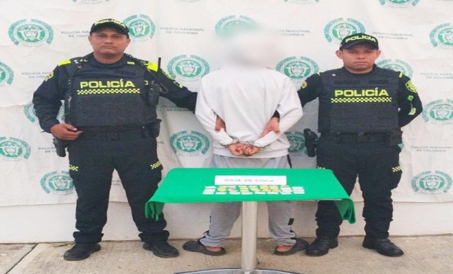 dos uniformados  de la Polic&iacute;a nacional  y una persona en calidad de capturado por el delito Tr&aacute;fico, fabricaci&oacute;n o porte de estupefacientes 