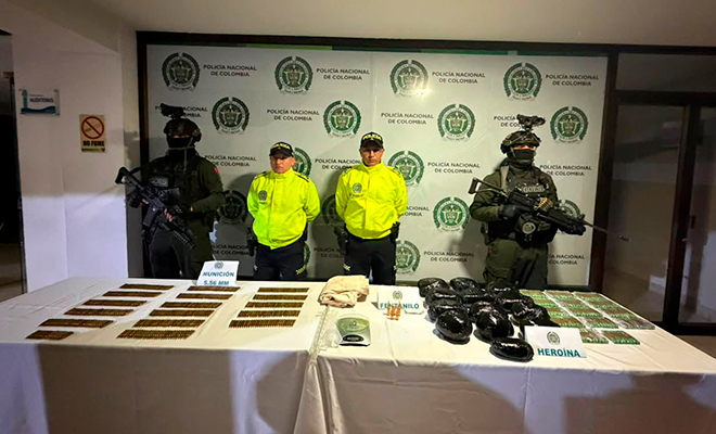 Incautación de 15 kilogramos de heroína, varias ampolletas de fentanilo y 500 cartuchos calibre 5.56 mm.