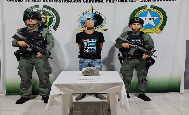 Capturado un hombre de 27 años, quien transportaba más de 80 dosis de marihuana Capturado un hombre de 27 años, quien transportaba más de 80 dosis de marihuana