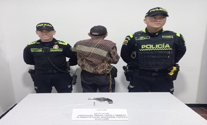 Capturado por el delito de tráfico, fabricación o porte de armas de fuego o municiones Capturado por el delito de tráfico, fabricación o porte de armas de fuego o municiones