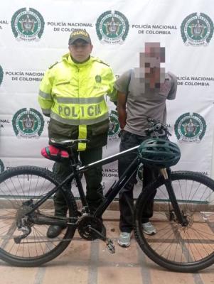 hombre en flagrancia y recupera bicicleta hurtada Operativo del cuadrante 21 permitió la inmediata captura