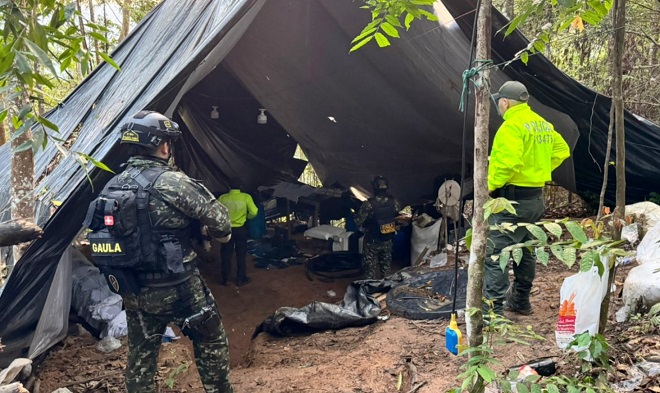Policia y Ejercito lucha contra el narcotrafico