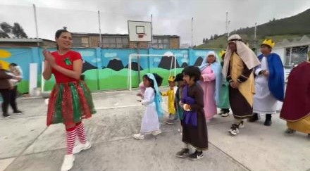 estrategia Plan Navidad - Familias Felices y la estrategia PAIS  Morasurco para celebrar el "Taller de Santa"