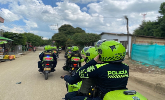 Un día, mientras patrullaban cerca de un caño, Benavides le propuso un negocio 