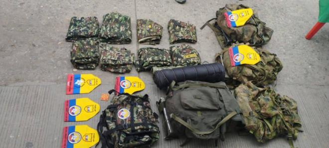incautan material de guerra de grupo disidente  ogró el hallazgo de un fusil, dos pistolas