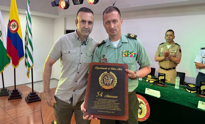 Un ciudadano exaltando la labor del coronel Nelson Zambrano en el Meta