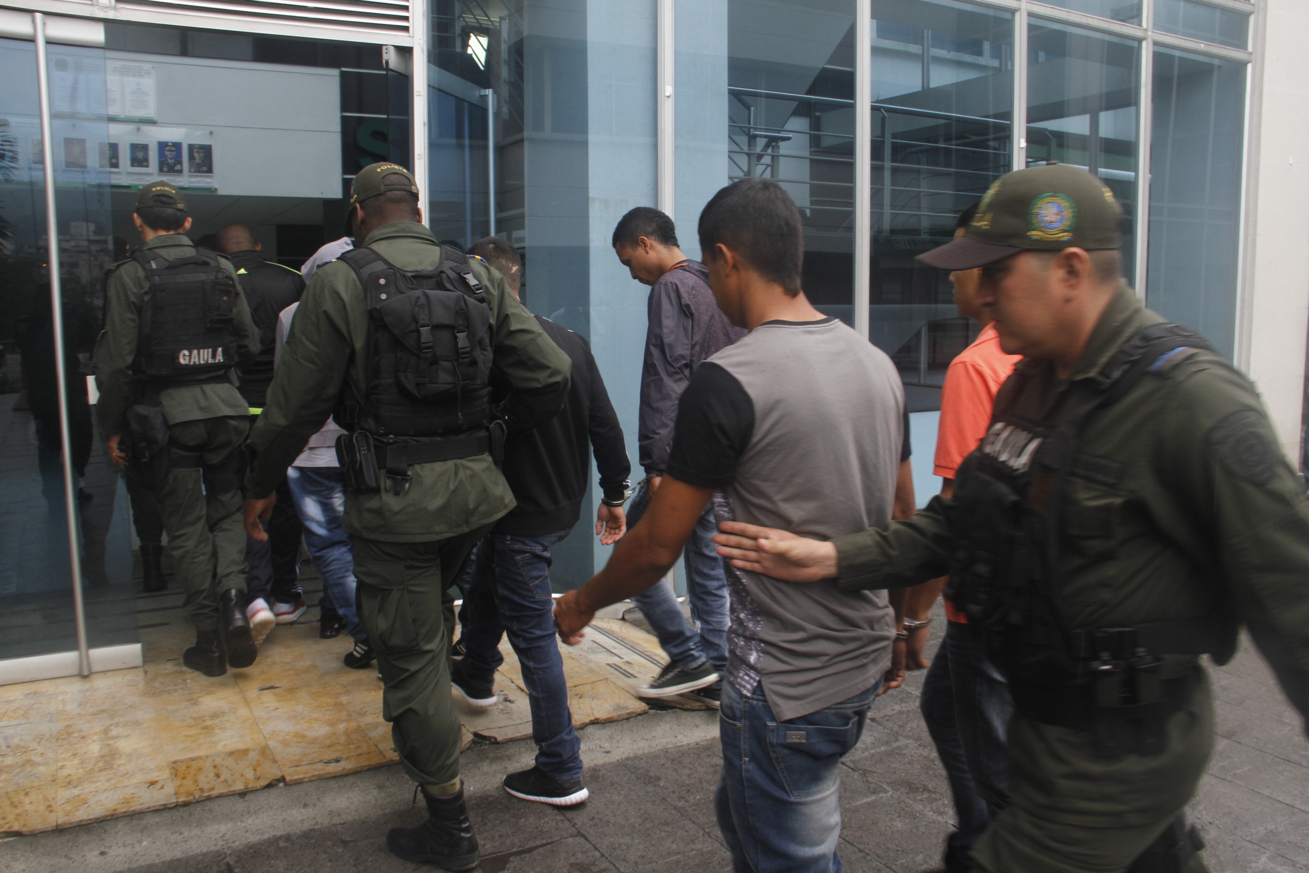 Capturados “los casqueros o bocachico” estructura delincuencial dedicada a la extorsión y el homicidio "Los bocachico" afectaban la tranquilidad del municipio de Jamundí