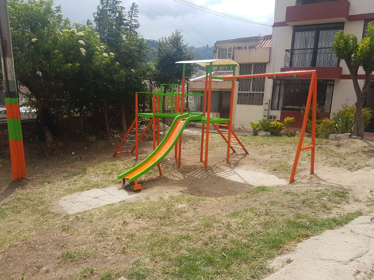 Actividad comunitaria ESMAD en Duitama 