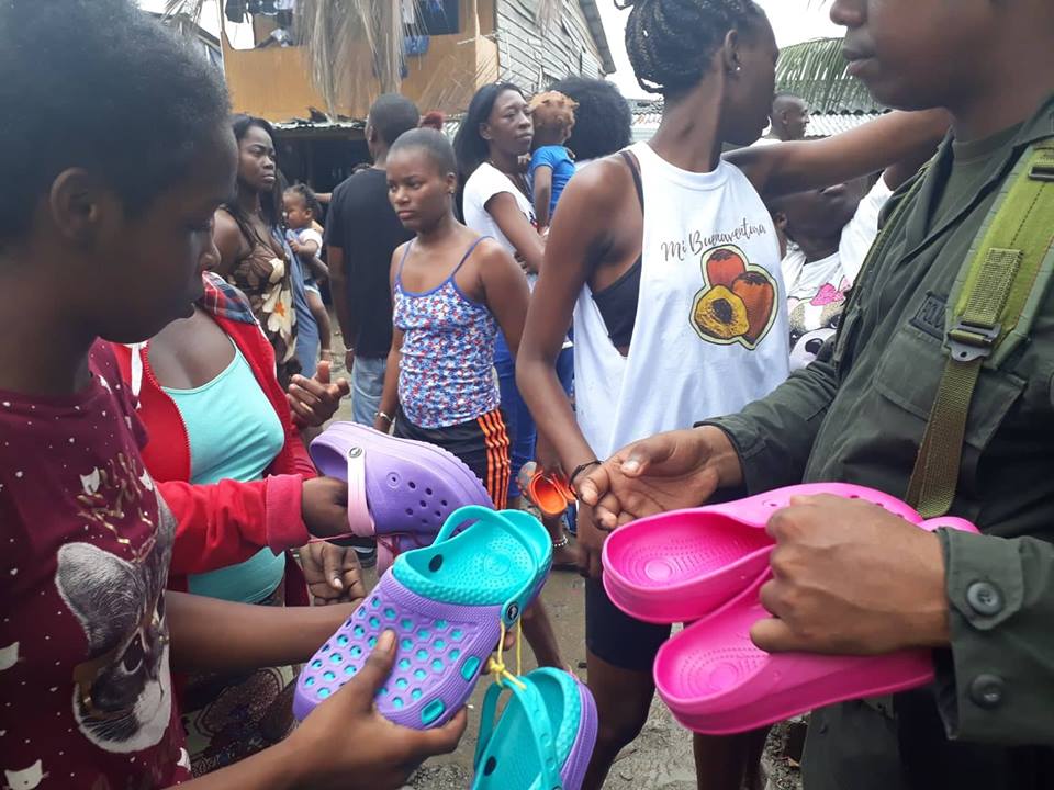 Realizamos jornada dominical en el barrio la playita de Buenaventura valle-del-cauca-en-buenaventura-realizamos-actividad-de-acercamiento-con-la-comunidad1