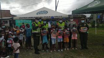 actividad derechos humanos policia valle Trabajamos por el restablecimiento del tejido social en las comunas de Buenaventura