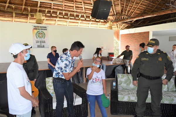 Junto a Jonny Rivera celebramos el día a niños en Risaralda  Celebración día del niño