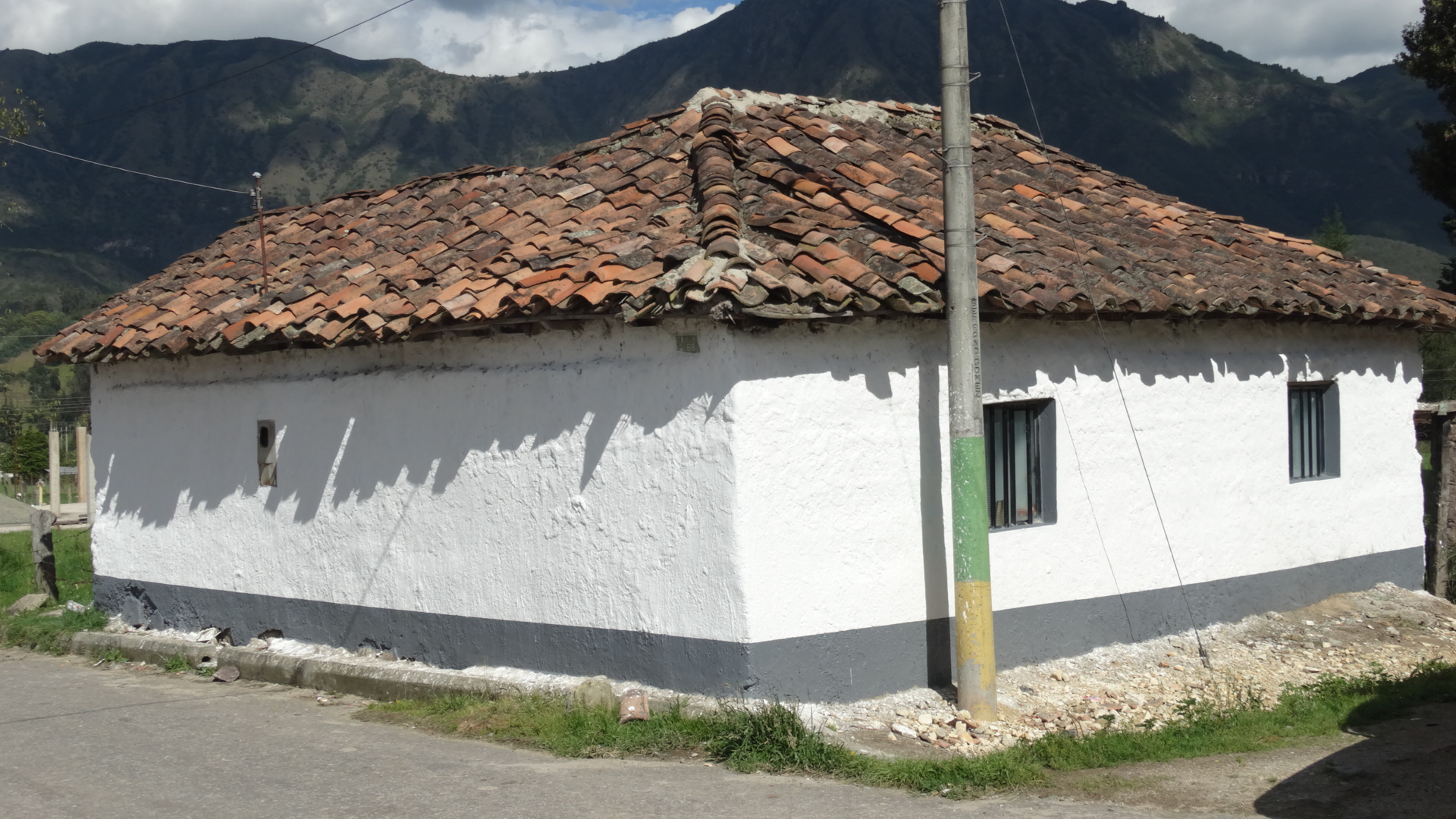 Les brindamos un nuevo hogar a las hermanas Cucaita Les brindamos un nuevo hogar a las hermanas Cucaita