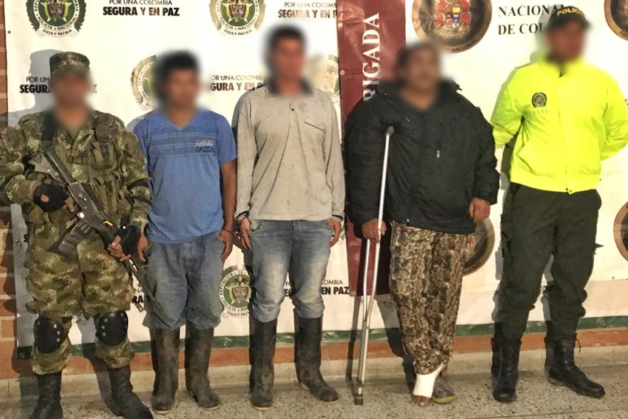 En una maniobra de infiltración fue capturado con dos de sus escoltas Con-20-años-en-el-mundo-del-crimen-cae- ‘Brayan’-cabecilla-del-Clan-del-Golfo