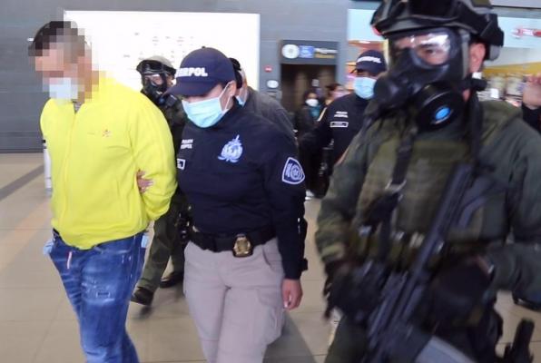 Capturamos-a-‘Sombra’ Capturamos-a-‘Sombra’