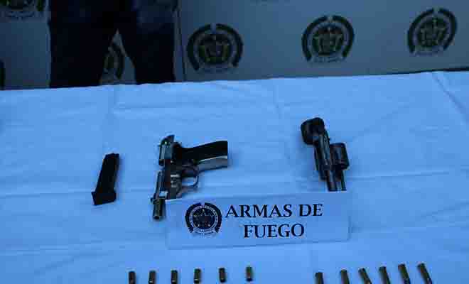 ARMA-INCAUTADA-TUNJA1 ARMA-INCAUTADA-TUNJA