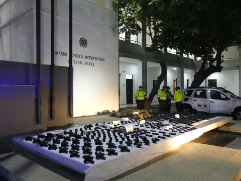 ARMAS-INCAUTADAS ARMAS.INCAUTADAS-MESAN