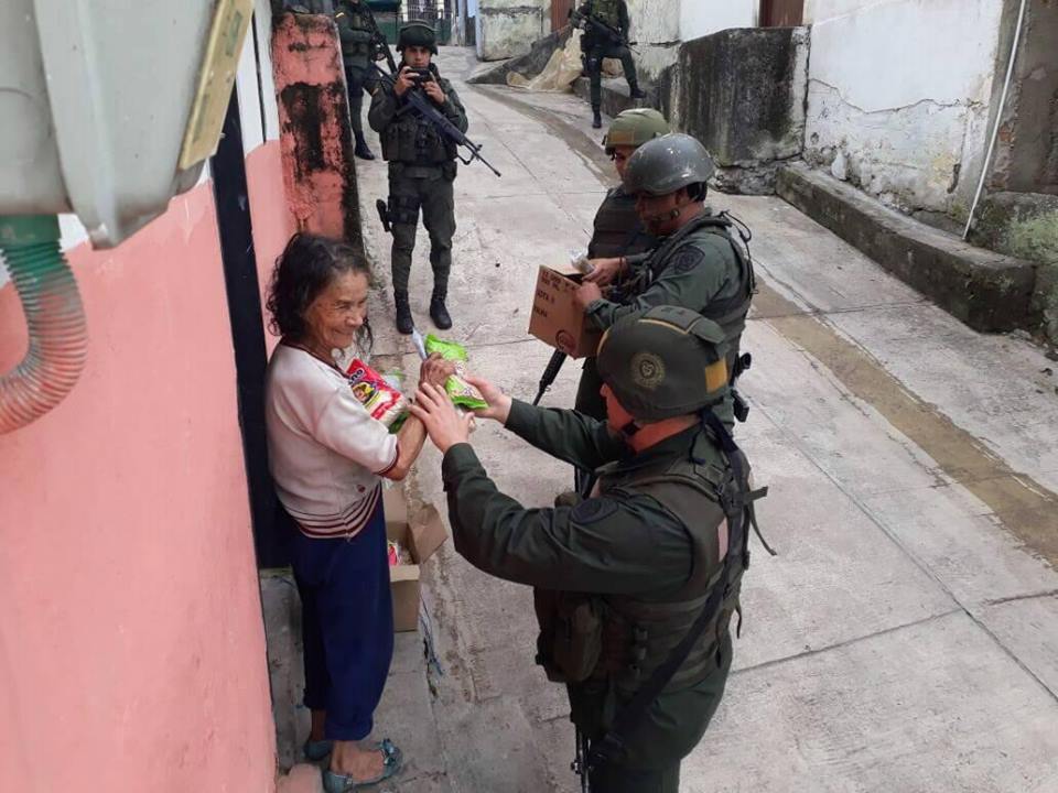 ayuda-comunitaria-en-san-calixto2