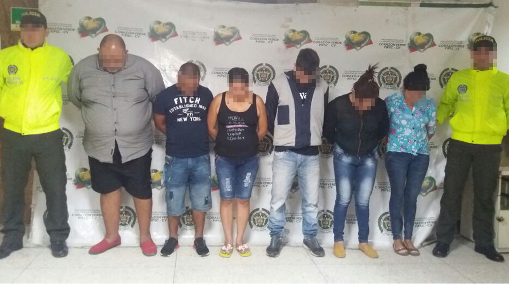 Utilizaban un “guía espiritual” conocido como alias “el pastor”  quien “bendecía” previamente los hechos delictivos. 7 de sus integrantes se dedicaban al hurto de usuarios del sistema financiero en la modalidad de atraco.