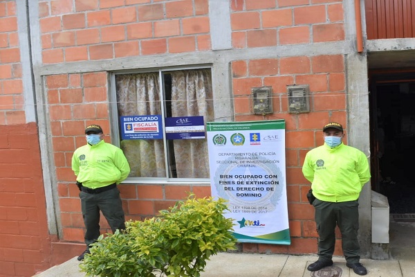 Esta medida habría sido aplicada, debido a que estos inmuebles serían utilizados o destinados para actividades ilícitas. Extinción de dominio aplicada a tres inmuebles