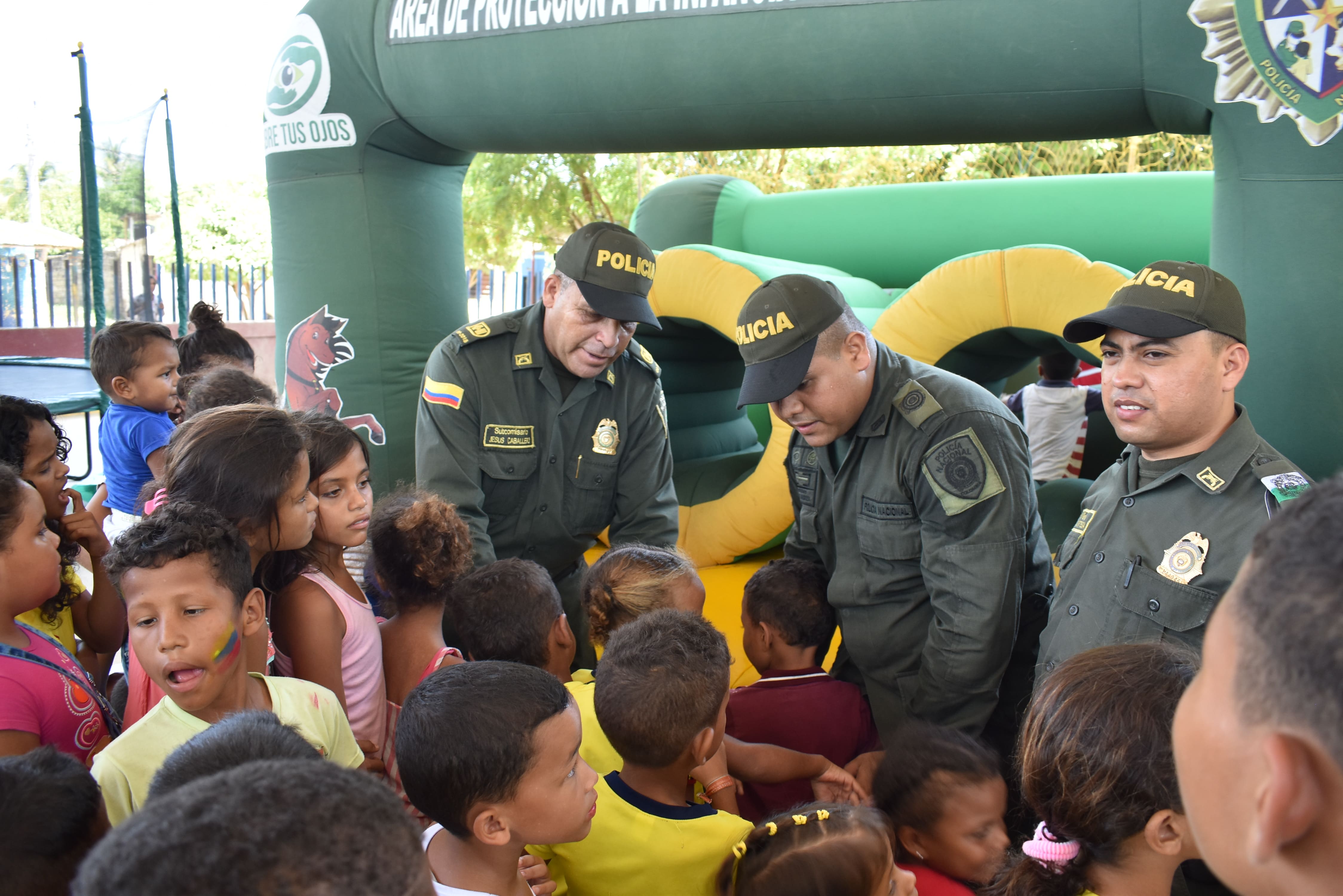 Con el brinca - brinca se intervino el corregimiento de Sampues - Aracataca brinca brinca-actividades de acercamiento a la comunidad en el corregimiento de Sampues-aracataca